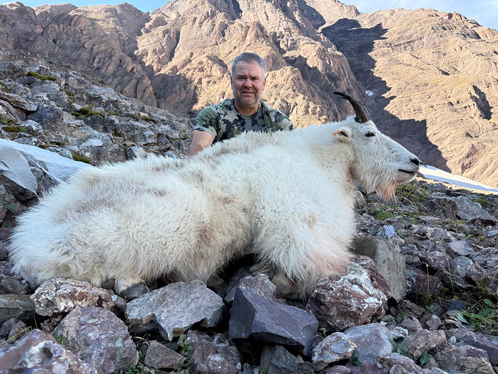 25-goat-2 BC Goat Hunting